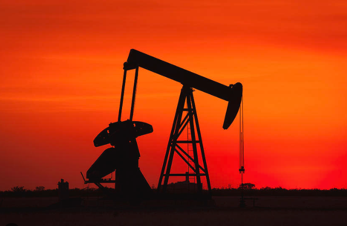 Oil pump jack silhouette Texas sunset — family law attorney serving Humble TX